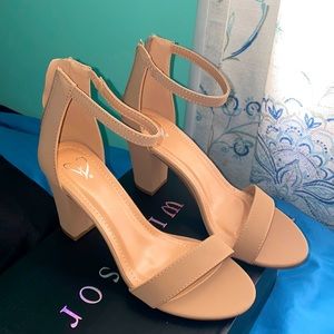 Nude party heels NEW